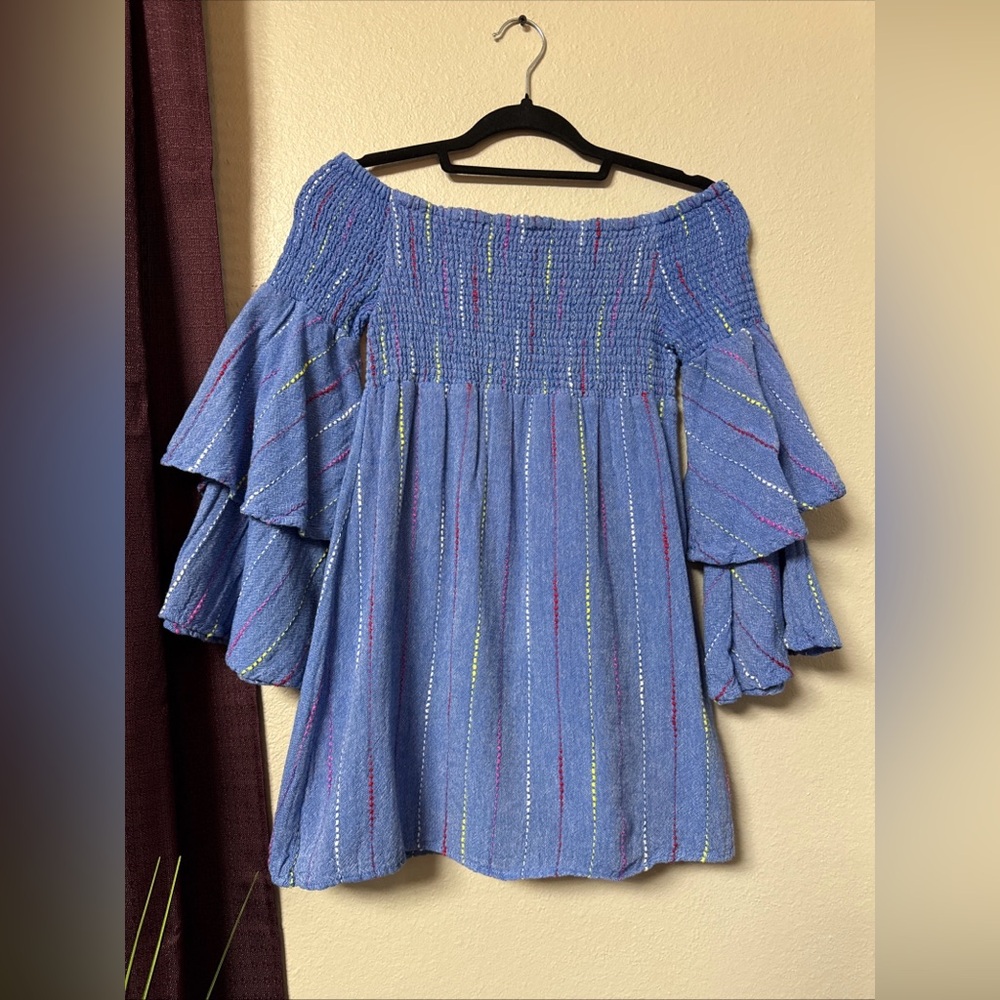 #732 Red Carter Off the shoulder double bell sleeve tunic top size small